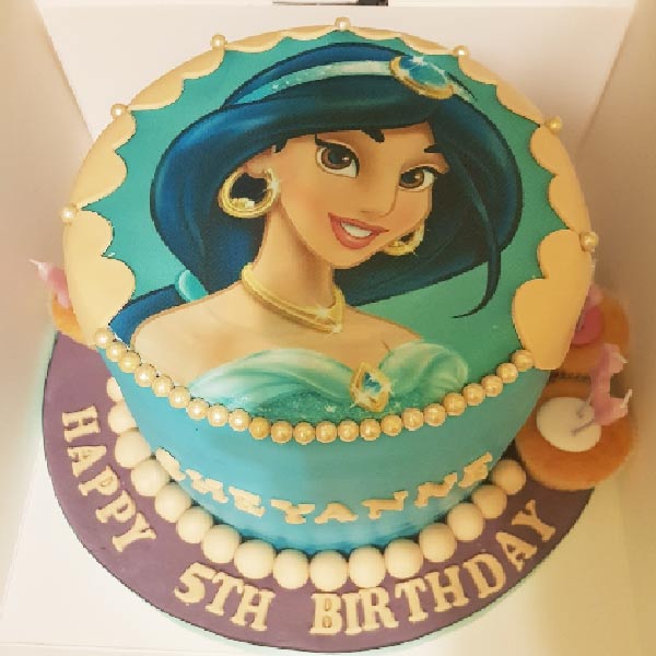 edible photo princess cake